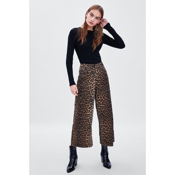 Zara Denim - Zara Mid Rise Leopard Print Wide Leg Jeans
